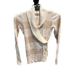 Womens Guess Sweater  Size Small